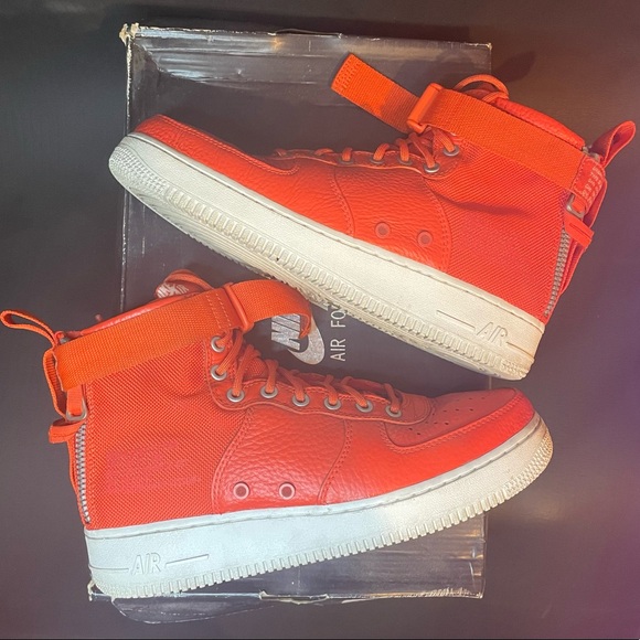 Nike Air Force 1 SF Mid Size 8 Men - Picture 2 of 9